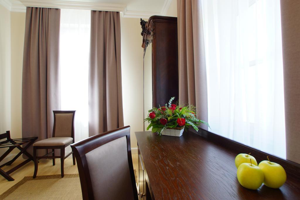 Villa La Pierre Strzegom Habitación foto